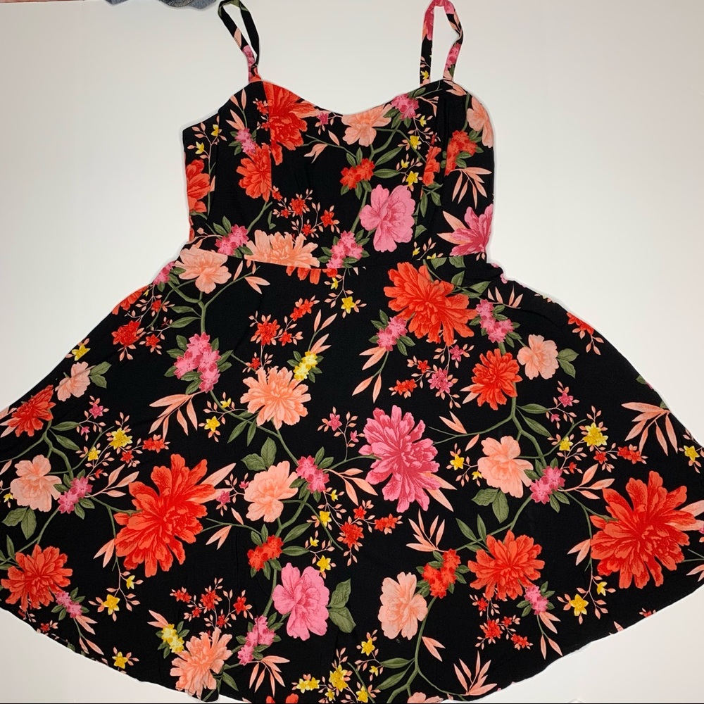 NWOT OLD NAVY Black Floral Cami Dress